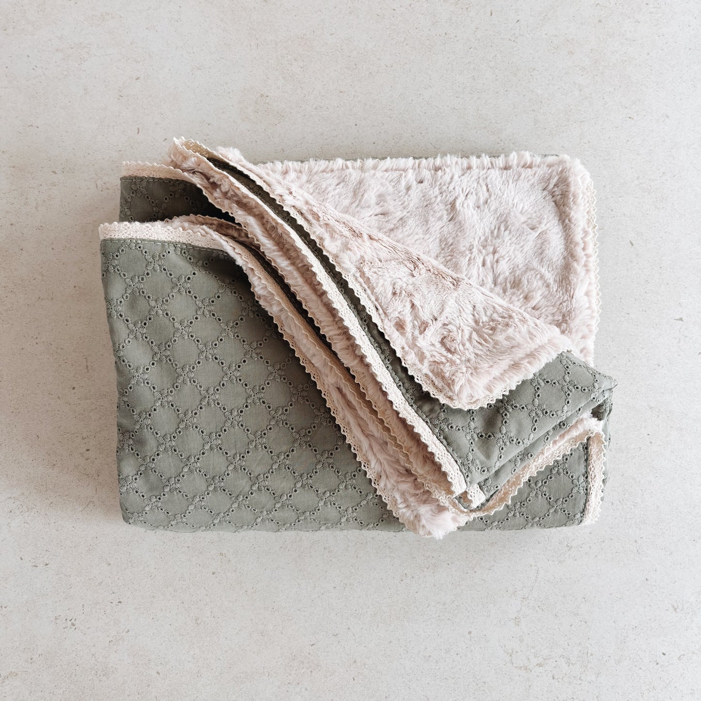 Couverture minky Bristol